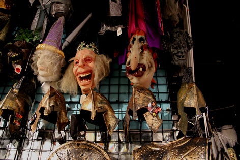 ���-����